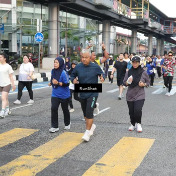 Runner Photo 4513821