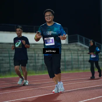 Runner Photo 4513875