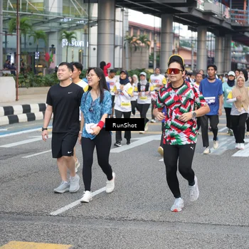 Runner Photo 4513879