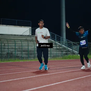 Runner Photo 4513900