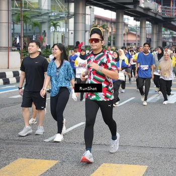 Runner Photo 4513912