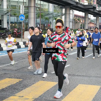 Runner Photo 4513981