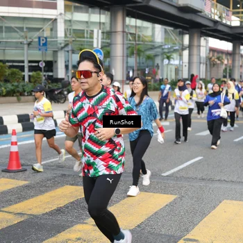 Runner Photo 4514028