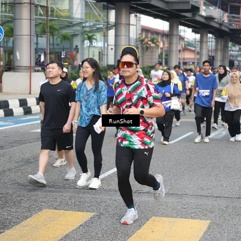 Runner Photo 4514051