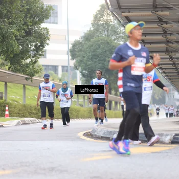 Runner Photo 4514054