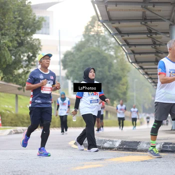 Runner Photo 4514064
