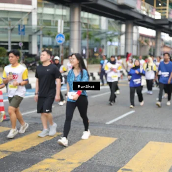 Runner Photo 4514065