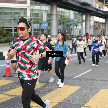 Runner Photo 4514099