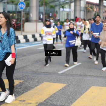 Runner Photo 4514143