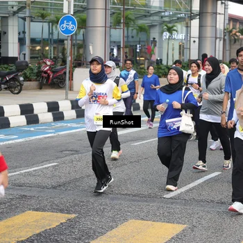 Runner Photo 4514164