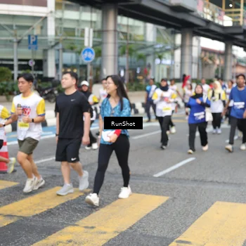 Runner Photo 4514172