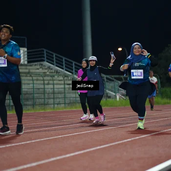 Runner Photo 4514181