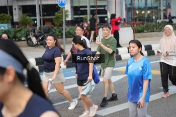 Runner Photo 4514187