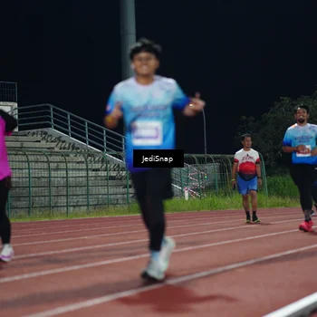 Runner Photo 4514218
