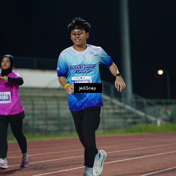 Runner Photo 4514229