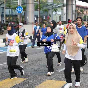 Runner Photo 4514273