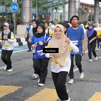 Runner Photo 4514277