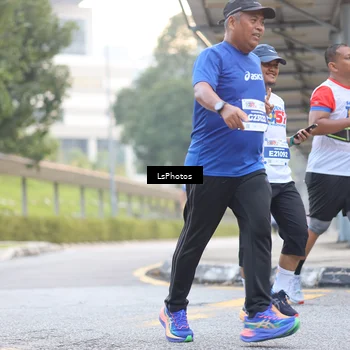 Runner Photo 4514284
