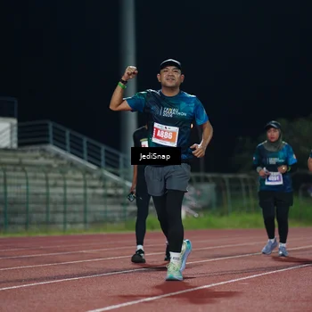 Runner Photo 4514303
