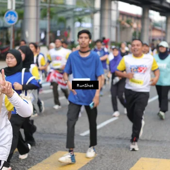 Runner Photo 4514309