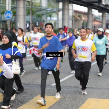 Runner Photo 4514324