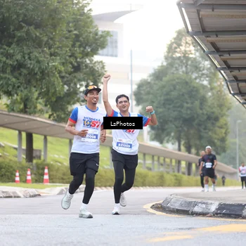 Runner Photo 4514328