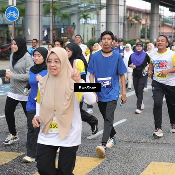 Runner Photo 4514329