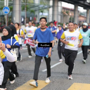 Runner Photo 4514338