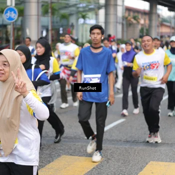 Runner Photo 4514361