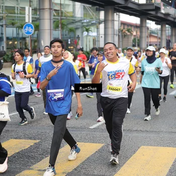 Runner Photo 4514372