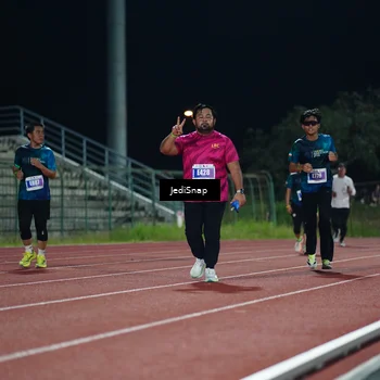 Runner Photo 4514381