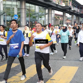 Runner Photo 4514398