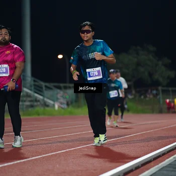 Runner Photo 4514399