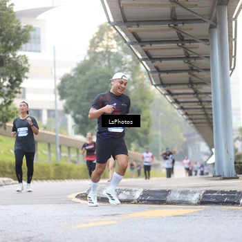 Runner Photo 4514407