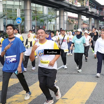Runner Photo 4514424
