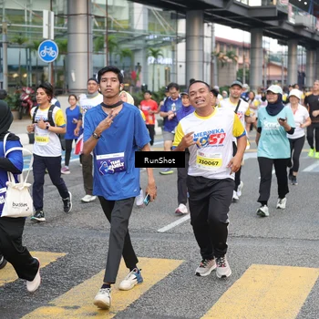 Runner Photo 4514427