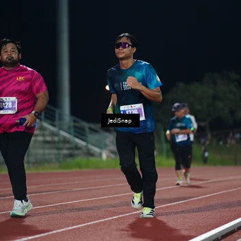 Runner Photo 4514436