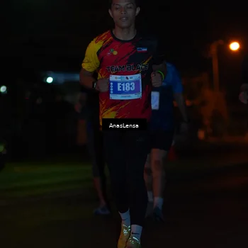 Runner Photo 4514446