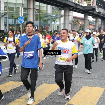 Runner Photo 4514483
