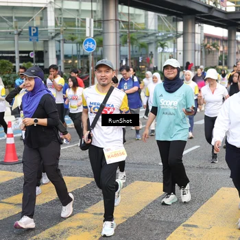 Runner Photo 4514541