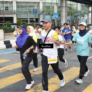 Runner Photo 4514566
