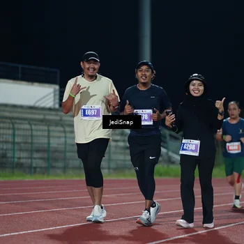 Runner Photo 4514571