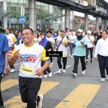 Runner Photo 4514574