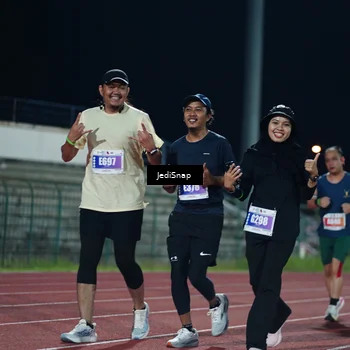 Runner Photo 4514580