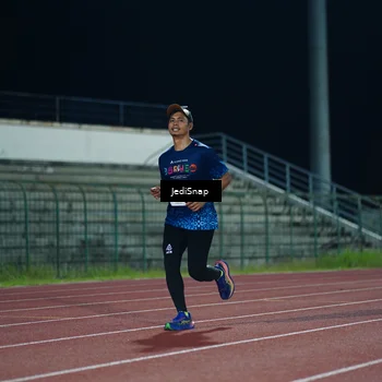 Runner Photo 4514615