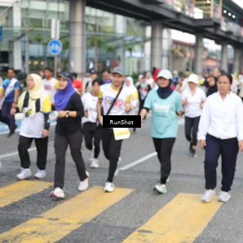 Runner Photo 4514640