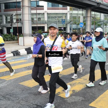 Runner Photo 4514648