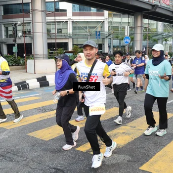 Runner Photo 4514691