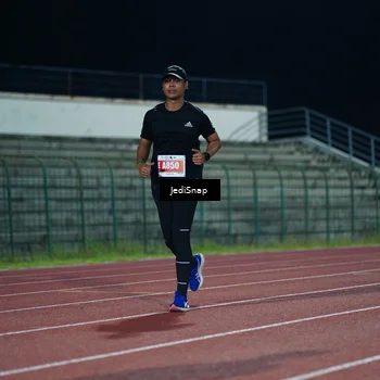 Runner Photo 4514694