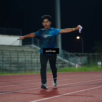 Runner Photo 4514700